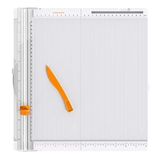 Fiskars® Trim & Score Board